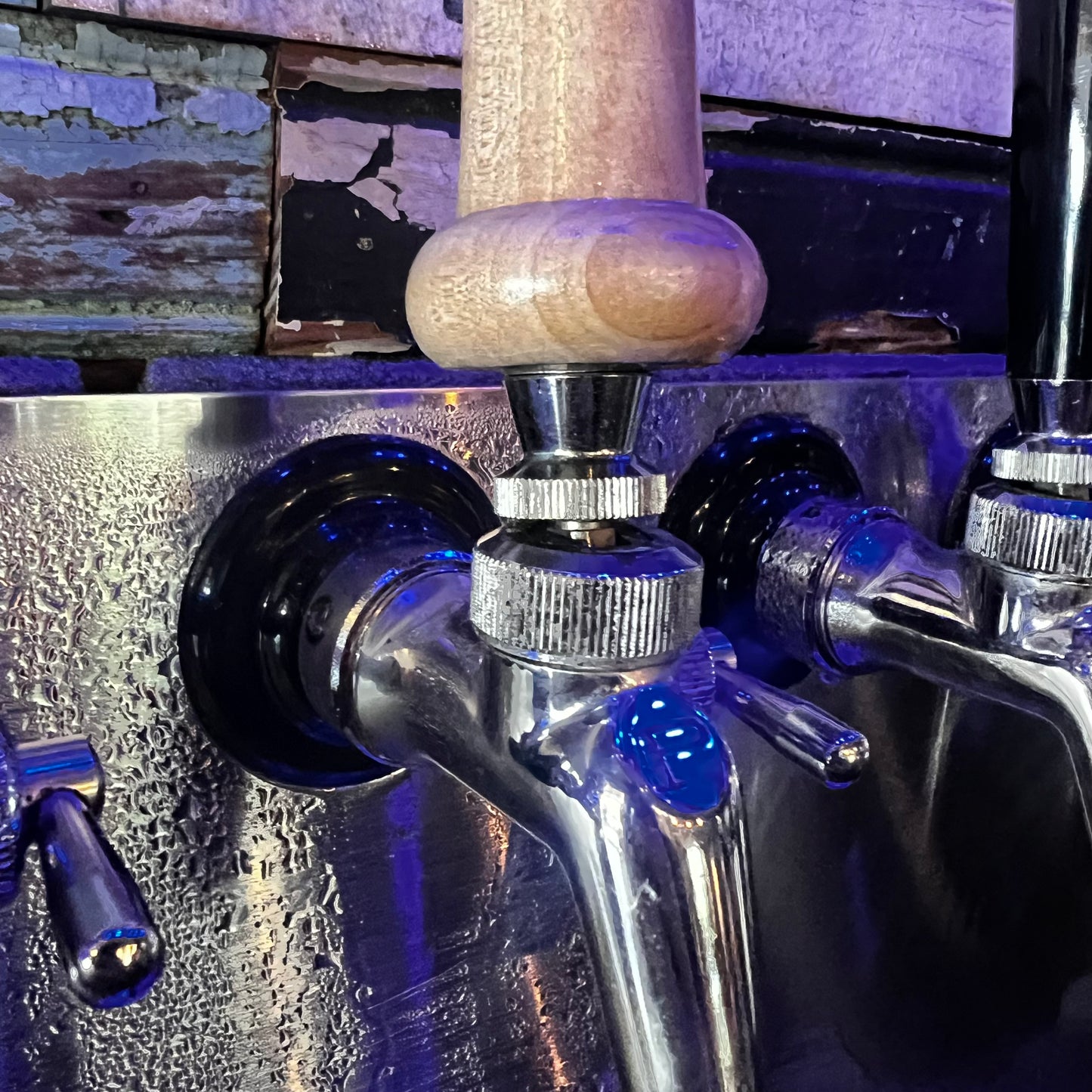 Baseball Bat Beer Keg Tap Handle - SWIG for the Fences!